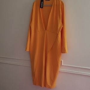 Beautiful BooHoo dress